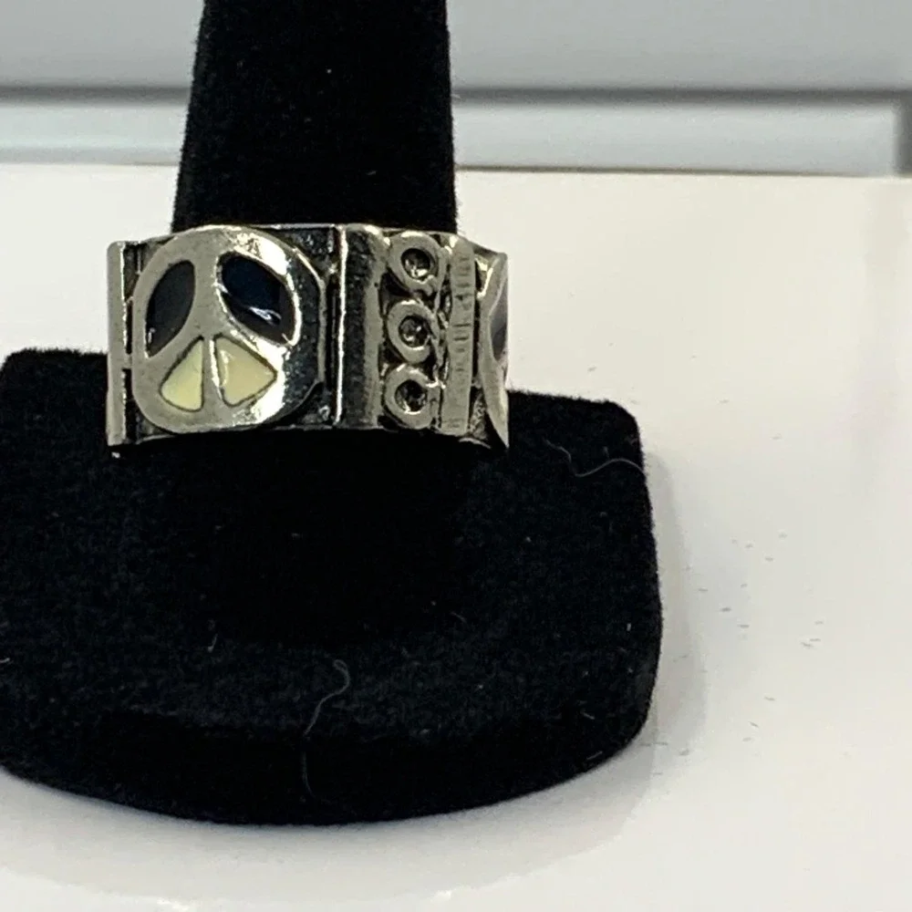 Vintage Taxco Style‎ Peace Sign Biker Ring Silver Size 8.5